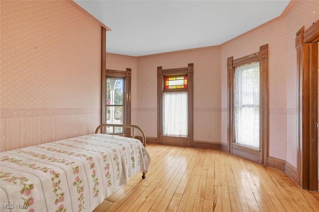 60 E Walnut Street, Jefferson, OH 44047