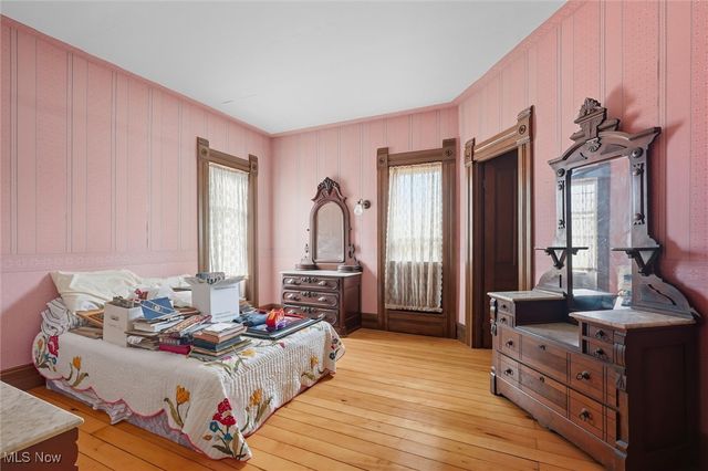 60 E Walnut Street, Jefferson, OH 44047