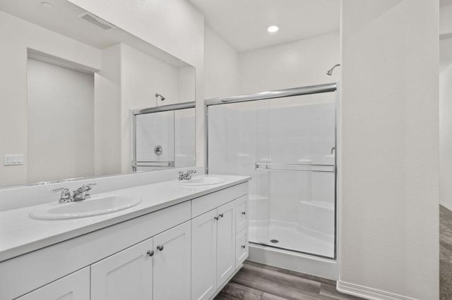 16650 Wyndham Lane 4, Fontana, CA 92336