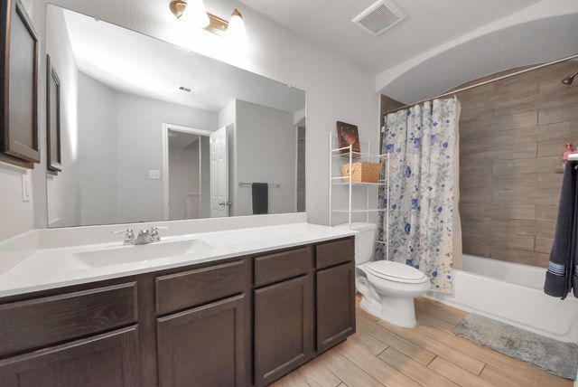 11111 Grape Hyacinth Lane, Houston, TX 77044