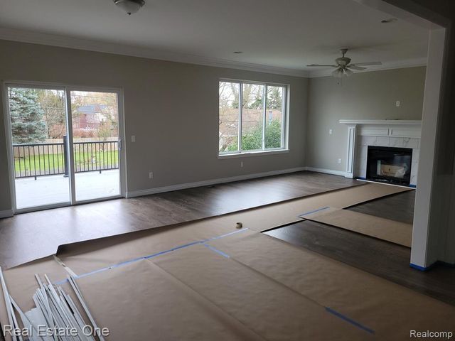 1983 Chancery Drive, Troy, MI 48085