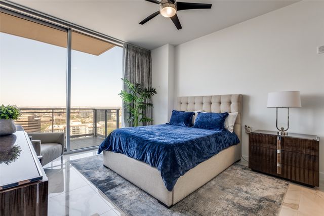 2900 Mckinnon Street 2204, Dallas, TX 75201