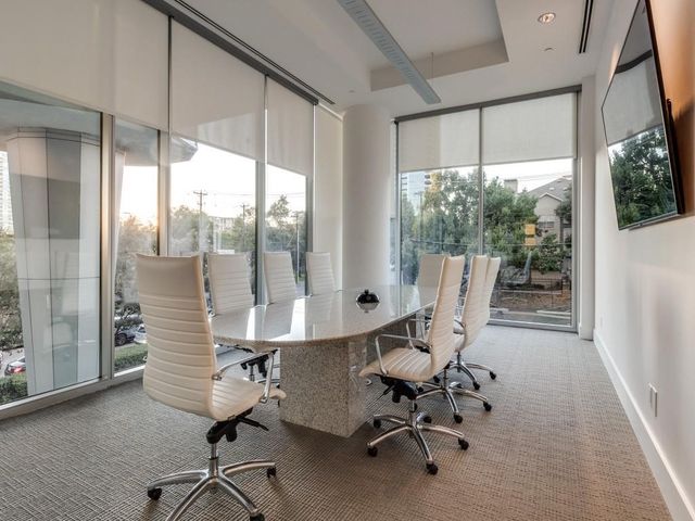 2900 Mckinnon Street 2204, Dallas, TX 75201