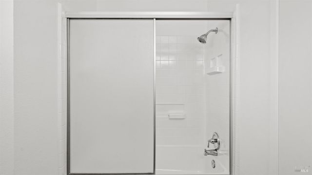 287 N Alamo Dr, Vacaville, CA 95688