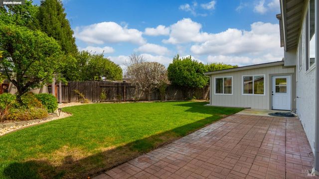 287 N Alamo Dr, Vacaville, CA 95688