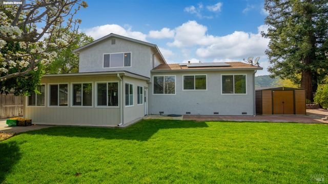 287 N Alamo Dr, Vacaville, CA 95688