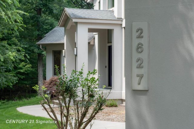 2627 N Odyssey Lane, Midland, MI 48642