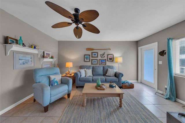 11 SW 4th Avenue 11, Boca Raton, FL 33432