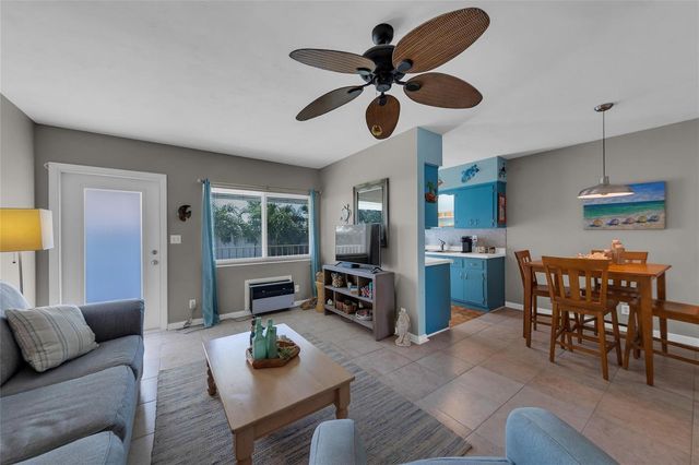 11 SW 4th Avenue 11, Boca Raton, FL 33432