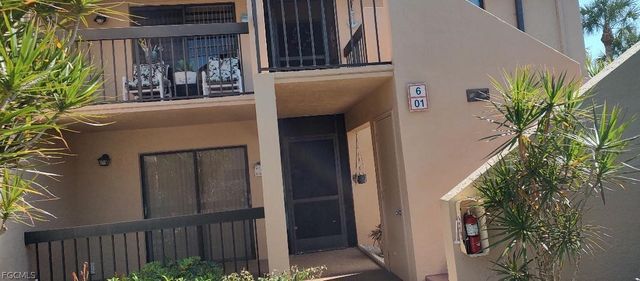 15452 Admiralty CIR 6, North Fort Myers, FL 33917