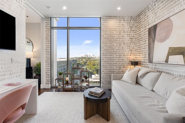 501 West Ave 904, Austin, TX 78701