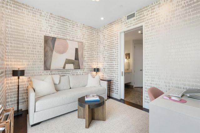 501 West Ave 904, Austin, TX 78701