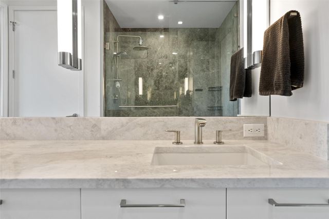501 West Ave 904, Austin, TX 78701