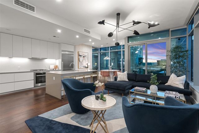 501 West Ave 904, Austin, TX 78701