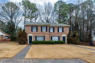 375 Dixie Court, Lawrenceville, GA 30046
