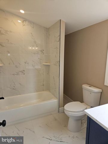 194 BLACKWOOD AVE, Franklinville, NJ 08322