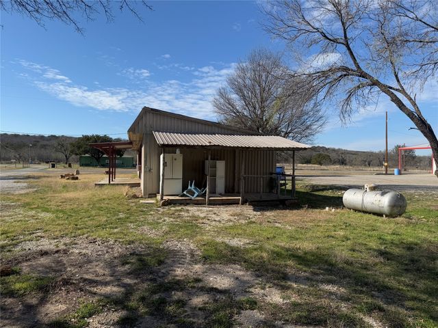 7788 Fm 2692, Gordon, TX 76453