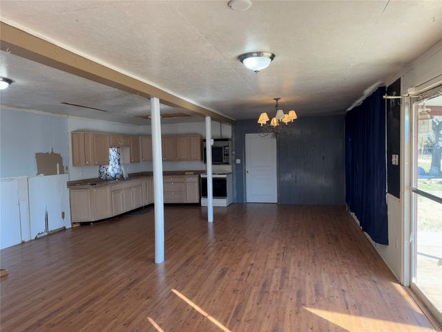 7788 Fm 2692, Gordon, TX 76453