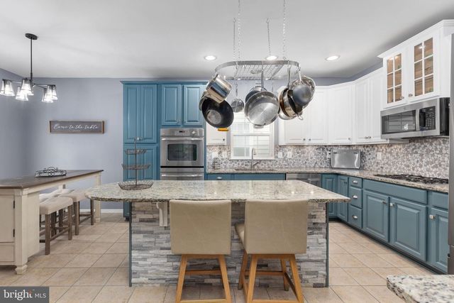 1006 WRIGHT CT, Fredericksburg, VA 22401