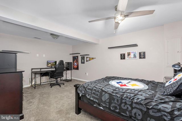 1006 WRIGHT CT, Fredericksburg, VA 22401
