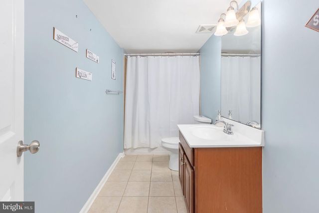 1006 WRIGHT CT, Fredericksburg, VA 22401