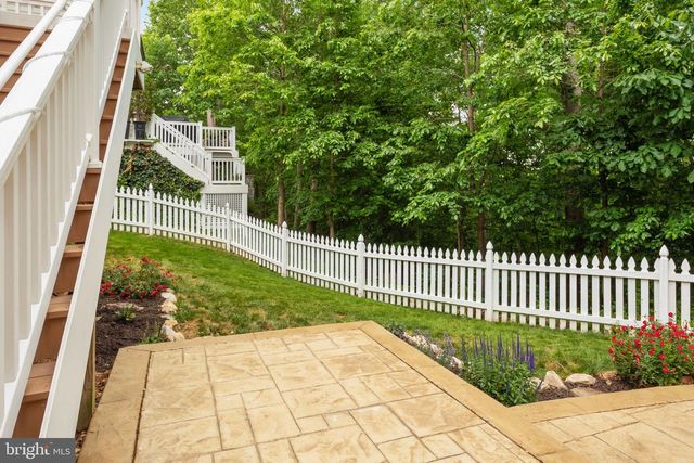 1006 WRIGHT CT, Fredericksburg, VA 22401