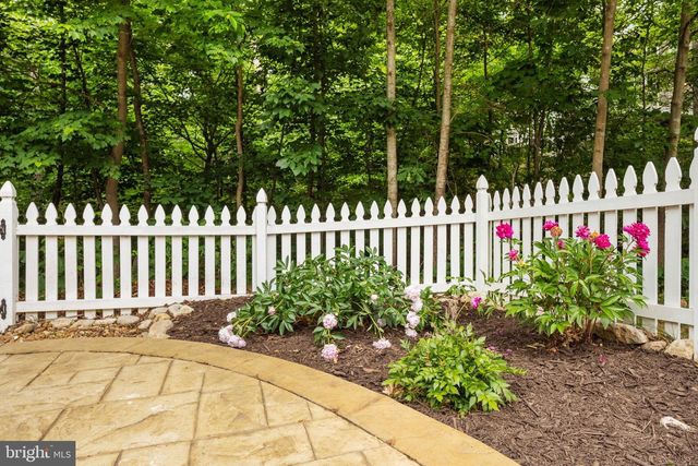 1006 WRIGHT CT, Fredericksburg, VA 22401