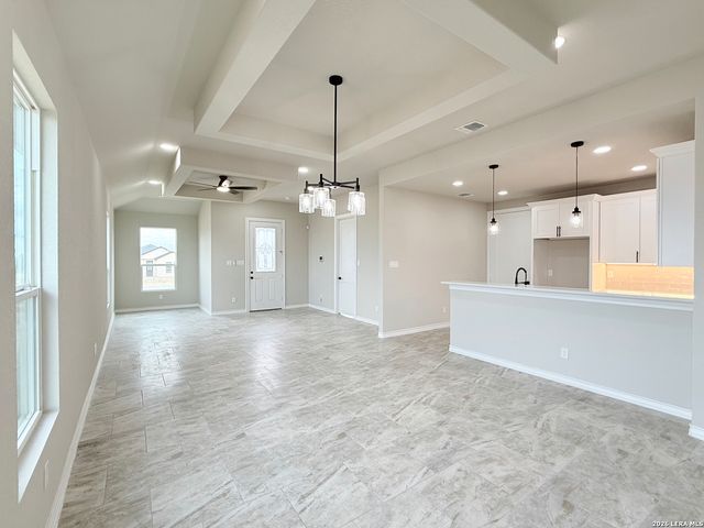 116 CAMINO VERDE CT, La Vernia, TX 78121