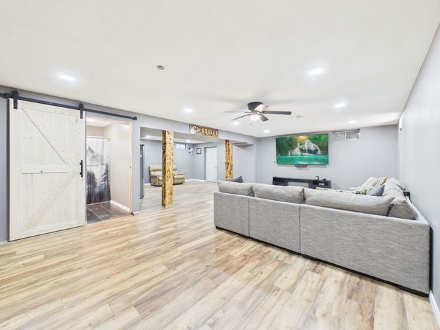 628 E Main St, Mulvane, KS 67110