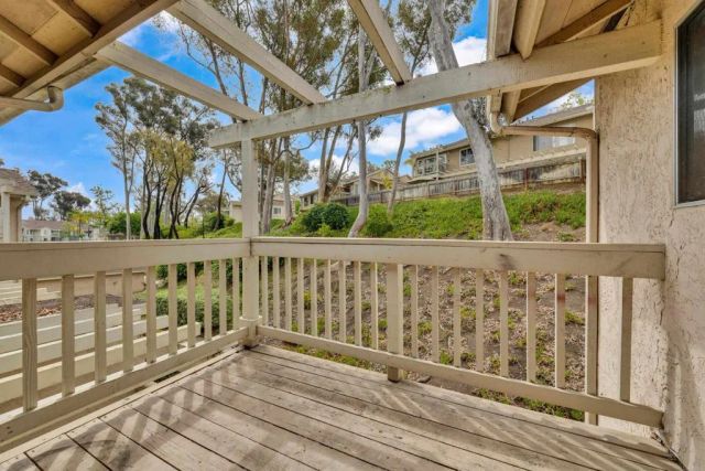 230 Diamond Way 247, Vista, CA 92083