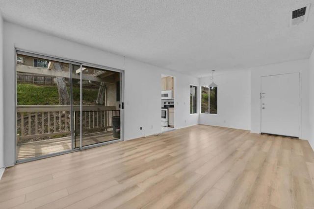 230 Diamond Way 247, Vista, CA 92083