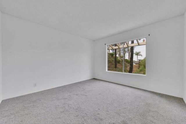 230 Diamond Way 247, Vista, CA 92083