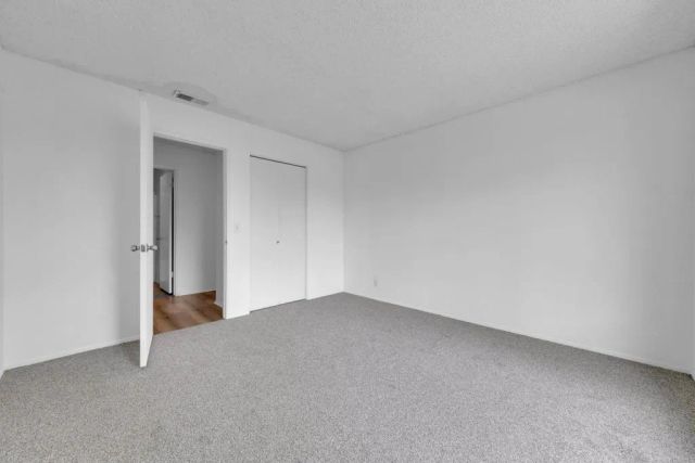 230 Diamond Way 247, Vista, CA 92083