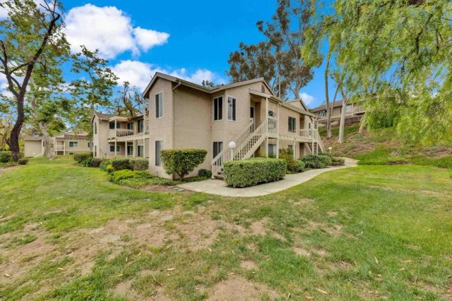 230 Diamond Way 247, Vista, CA 92083