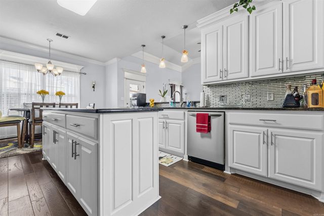 8340 Sapphire Cove, Sherwood, AR 72120