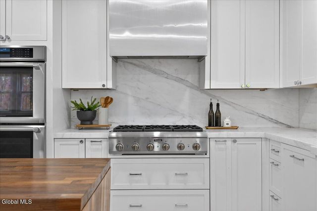 16 Nelson Avenue, Saratoga Springs, Outside, NY 12866