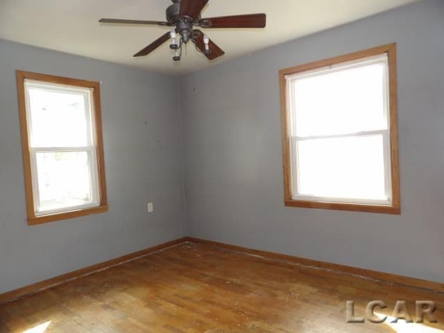 225 Ackerson Lake Drive, Jackson, MI 49201