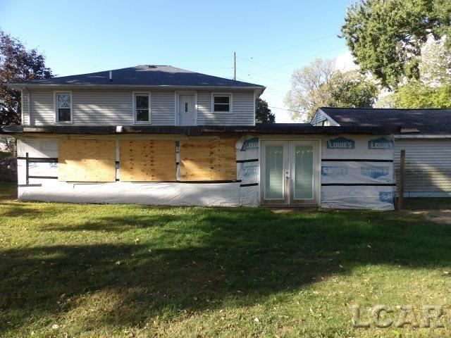 225 Ackerson Lake Drive, Jackson, MI 49201