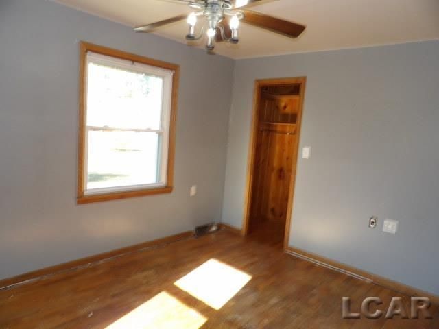 225 Ackerson Lake Drive, Jackson, MI 49201