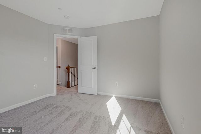 6911 SIMMONS LN, Clinton, MD 20735