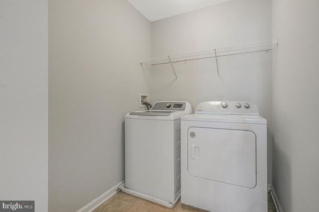 6911 SIMMONS LN, Clinton, MD 20735