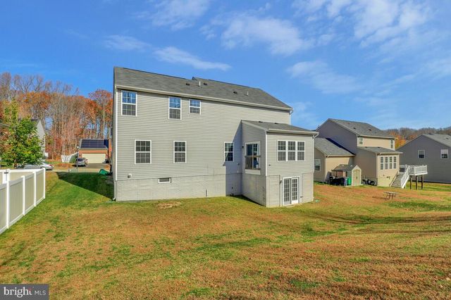 6911 SIMMONS LN, Clinton, MD 20735