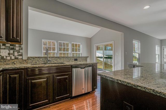 6911 SIMMONS LN, Clinton, MD 20735