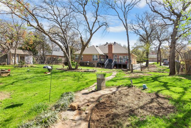 1007 Santa Fe Street, Denton, TX 76205