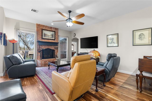 1007 Santa Fe Street, Denton, TX 76205