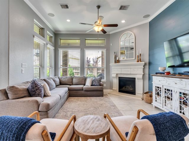 10602 Paula Bluff Lane, Cypress, TX 77433
