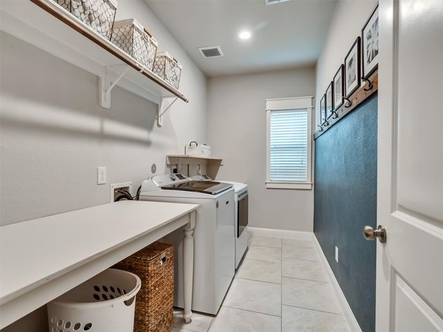 10602 Paula Bluff Lane, Cypress, TX 77433