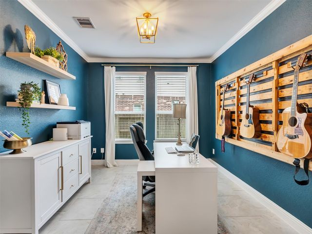 10602 Paula Bluff Lane, Cypress, TX 77433