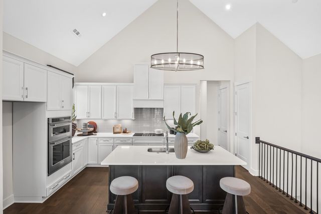 2060 Conductor Ln, Thompsons Station, TN 37179