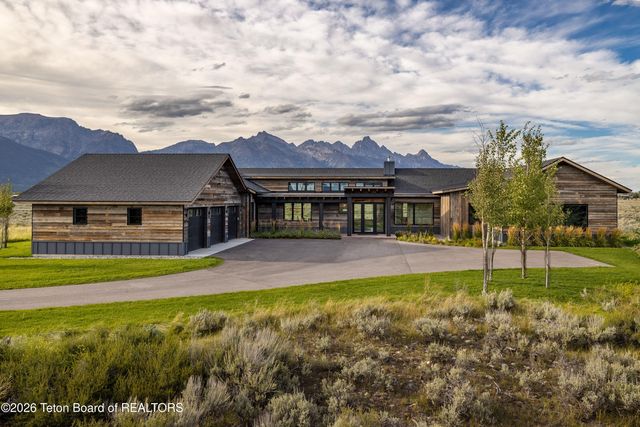 7450 N O'ROURKE Way, Jackson, WY 83001 property photo